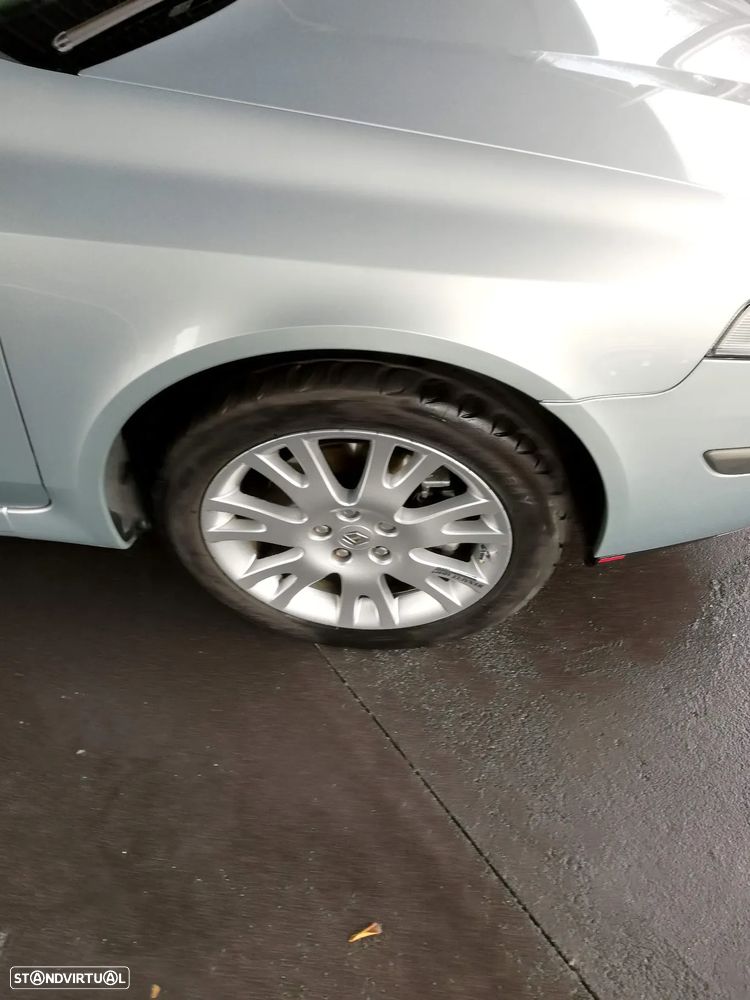 Renault Laguna Break 1.9 dCi Privilege Plus - 10