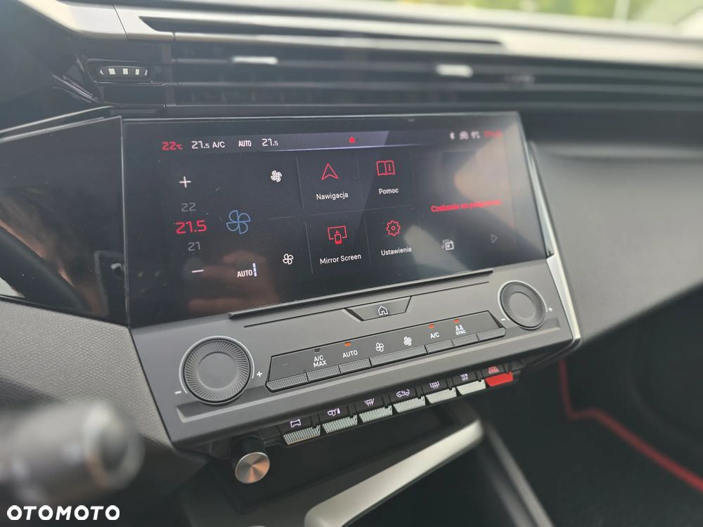 Peugeot 308 1.2 PureTech Allure S&S - 18