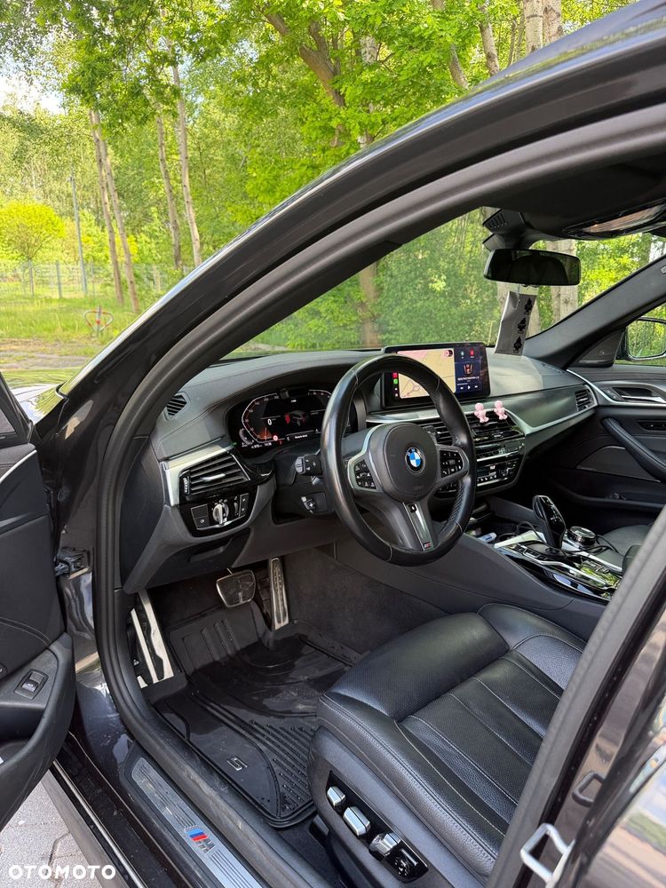 BMW Seria 5 520d mHEV M Sport sport - 16