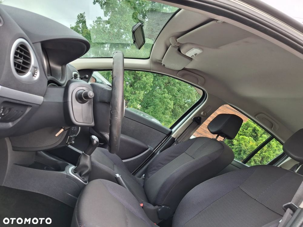 Renault Clio 1.2 TCE Authentique - 22