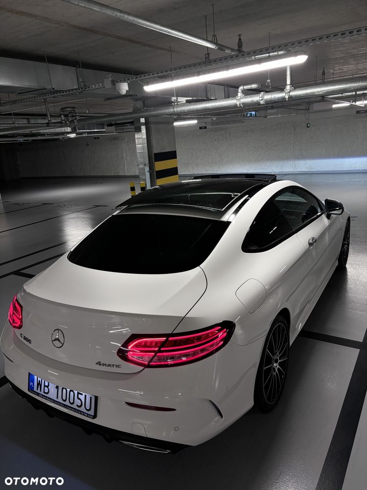 Mercedes-Benz Klasa C 300 4MATIC 9G-TRONIC - 8
