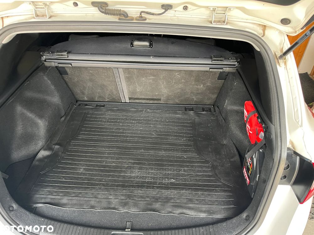 Hyundai i30 1.4 Classic - 12