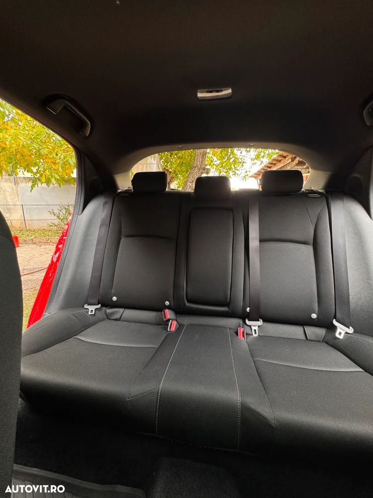 Honda Civic 1.5 VTEC Turbo Sport Plus - 19