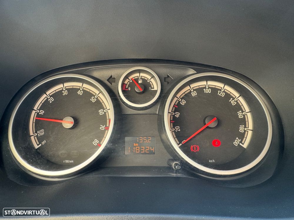 Opel Corsa 1.2 Cosmo - 6