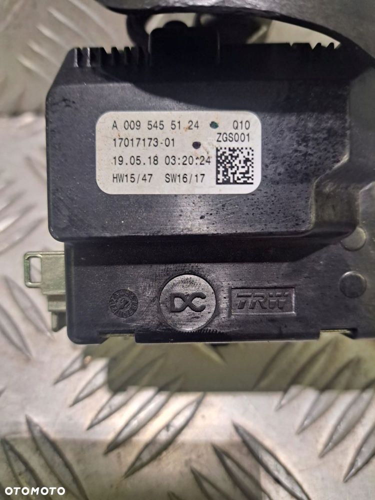 MANETKA / PRZEŁĄCZNIK / WŁĄCZNIK WYCIERACZEK KIERUNKOWSKAZÓW ACTROS MP5 - 3