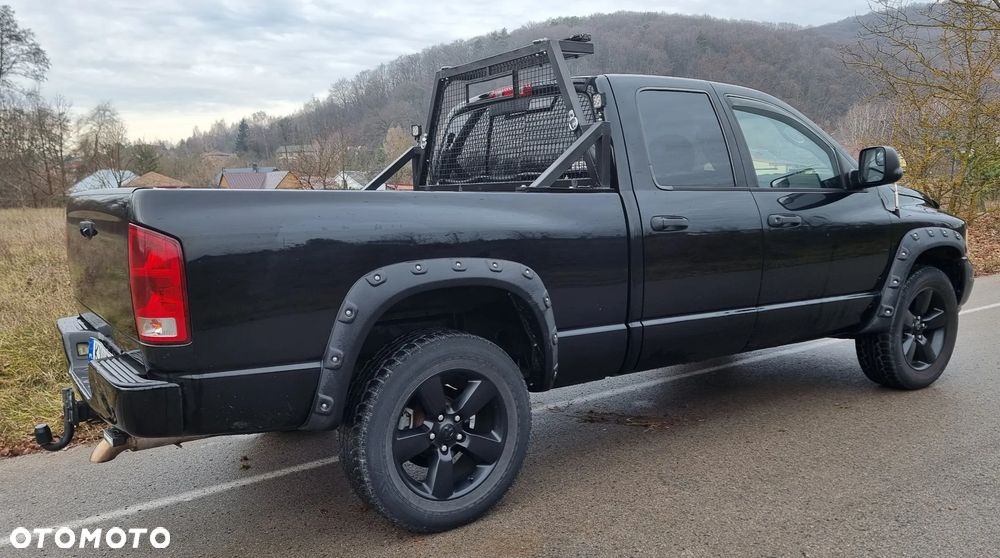 Dodge RAM 5.7 4WD HEMI - 12