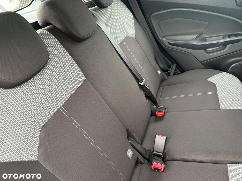Ford EcoSport 1.0 EcoBoost TREND - 19