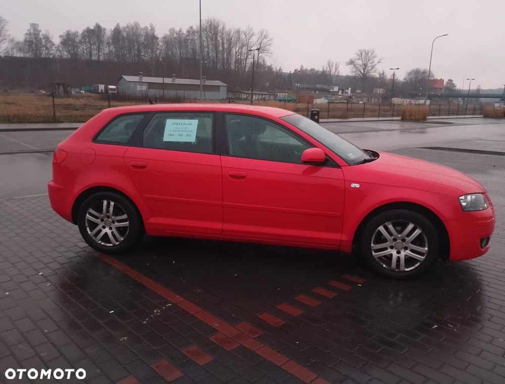 Audi A3 Sportback - 2