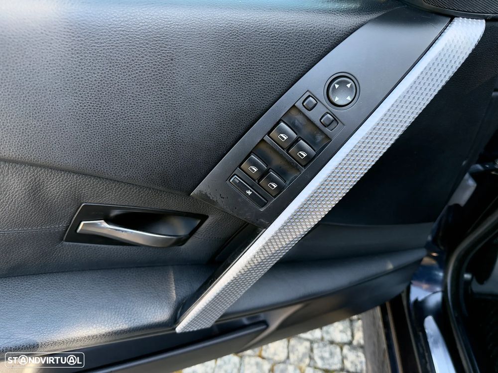 BMW 520 d Aut. Special Edition - 13