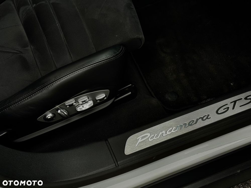 Porsche Panamera GTS - 10