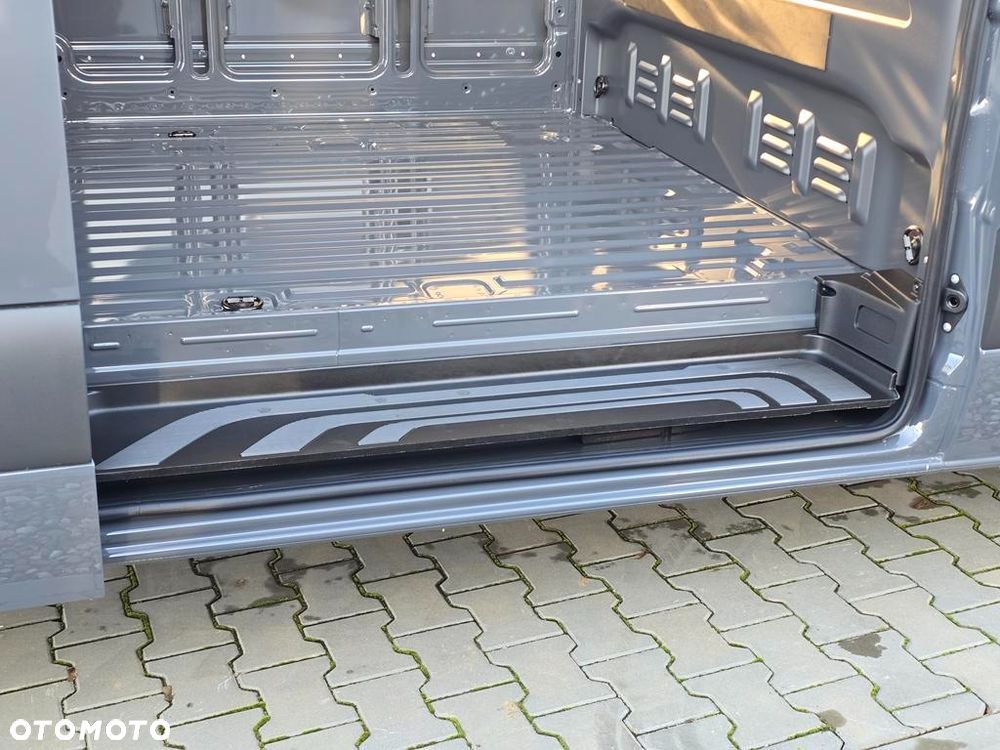 Mercedes-Benz Sprinter 317 CDI Long PRO 9G-Tronic - 10