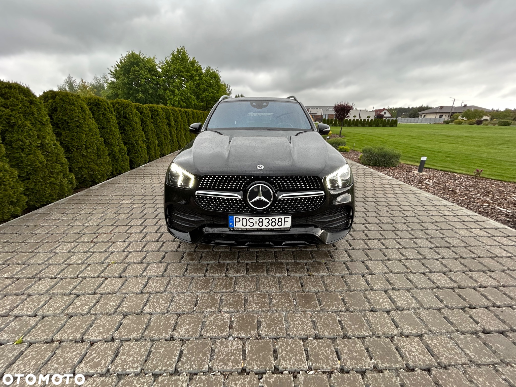 Mercedes-Benz GLE 300 d 4-Matic - 12
