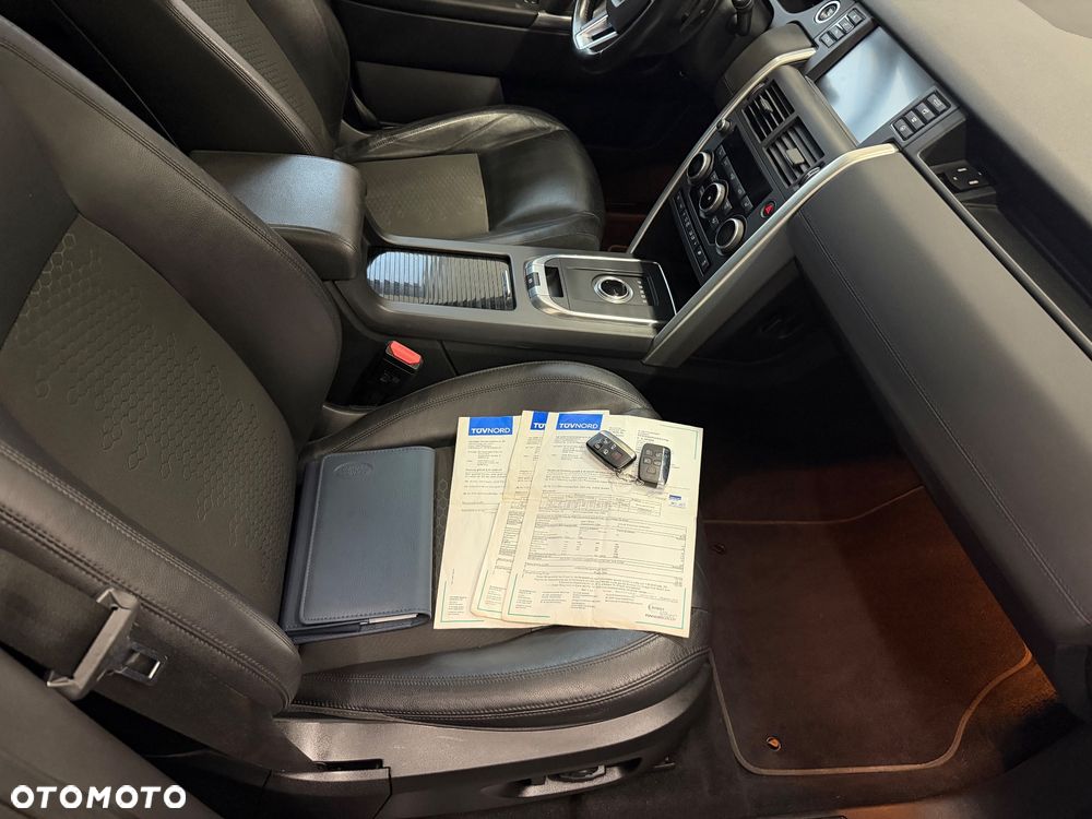 Land Rover Discovery 2.0 TD4 HSE Luxury - 25