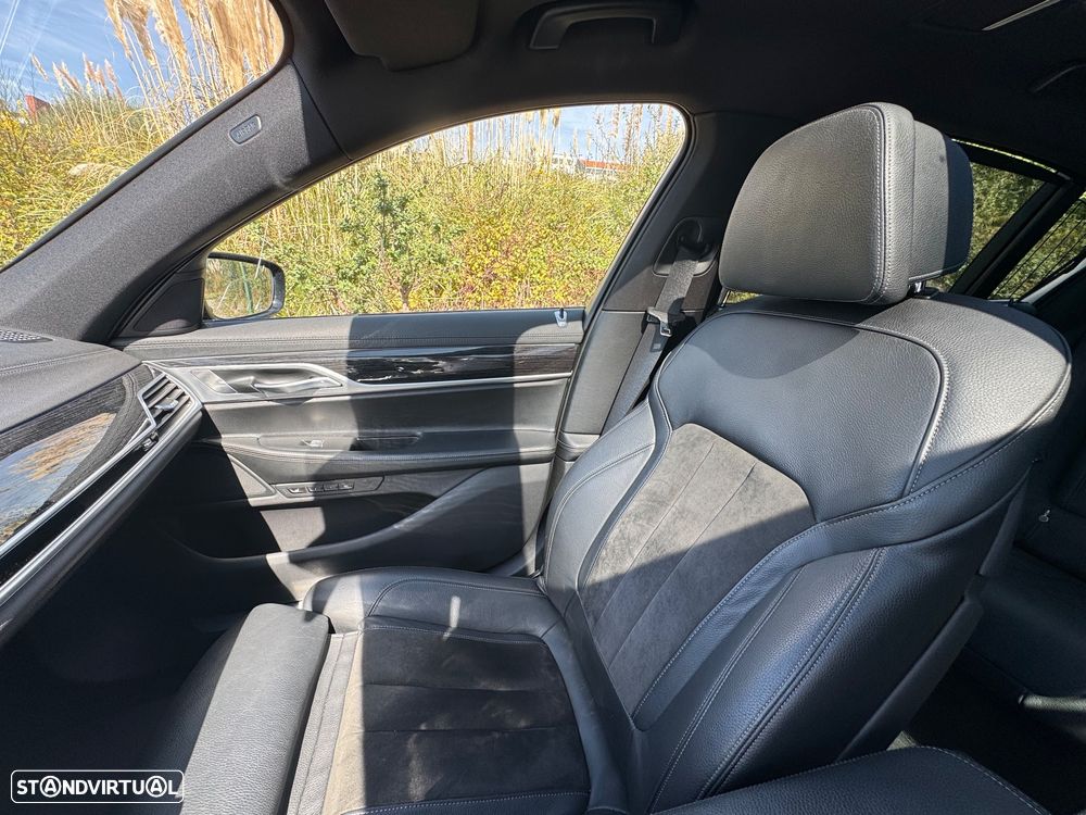 BMW 745 Le xDrive iPerformance Pack M Auto - 21
