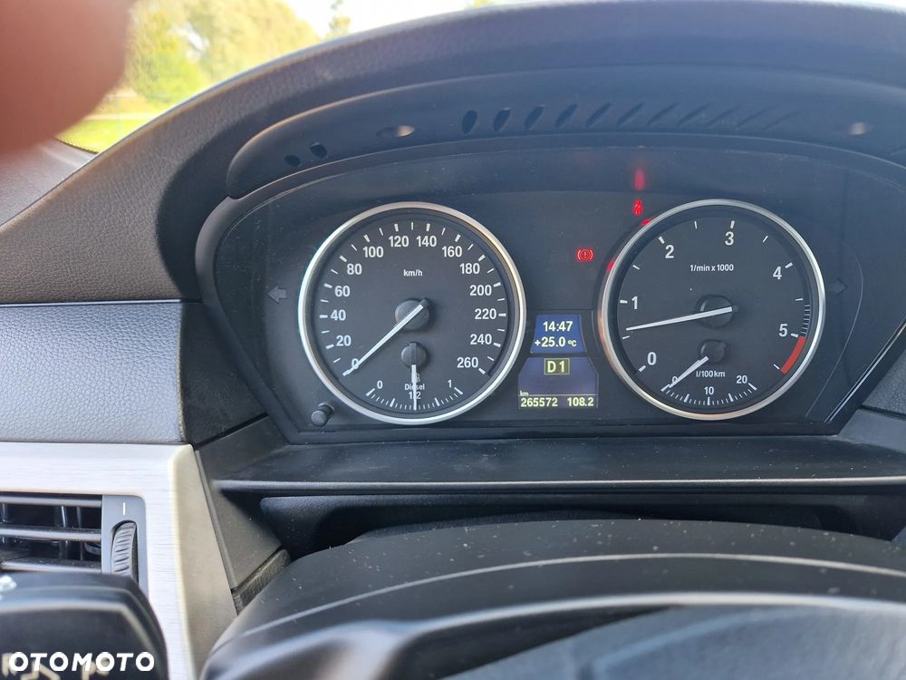 BMW Seria 5 - 16
