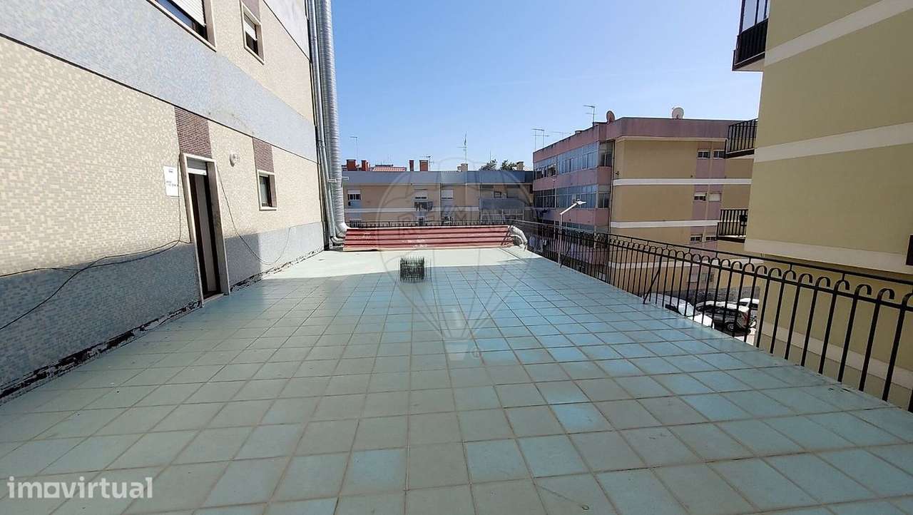 Apartamento T4 para arrendamento - Grande imagem: 2/34