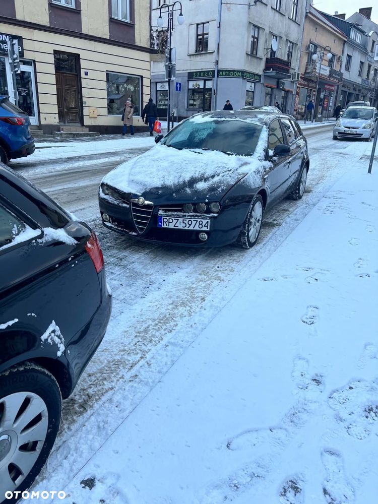 Alfa Romeo 159 - 2