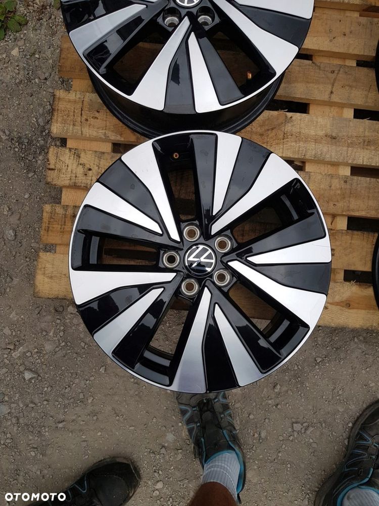 ALUFELGI 2G7601025A VW TAIGO 6.0 x 16 5X100 ET35 - 7