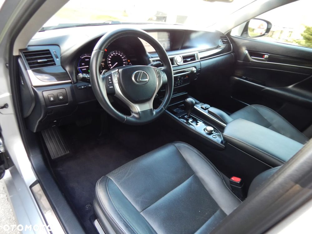 Lexus GS 450h Prestige + - 22