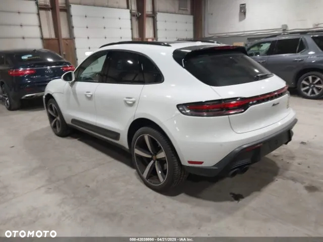 Porsche Macan - 3