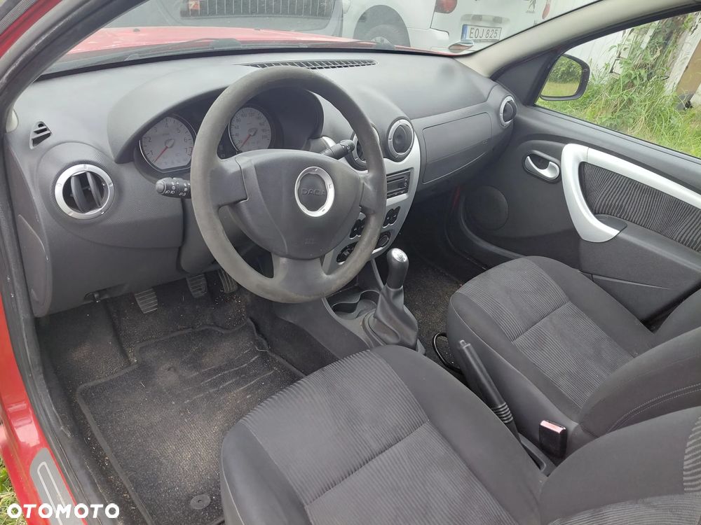 Dacia Sandero - 11