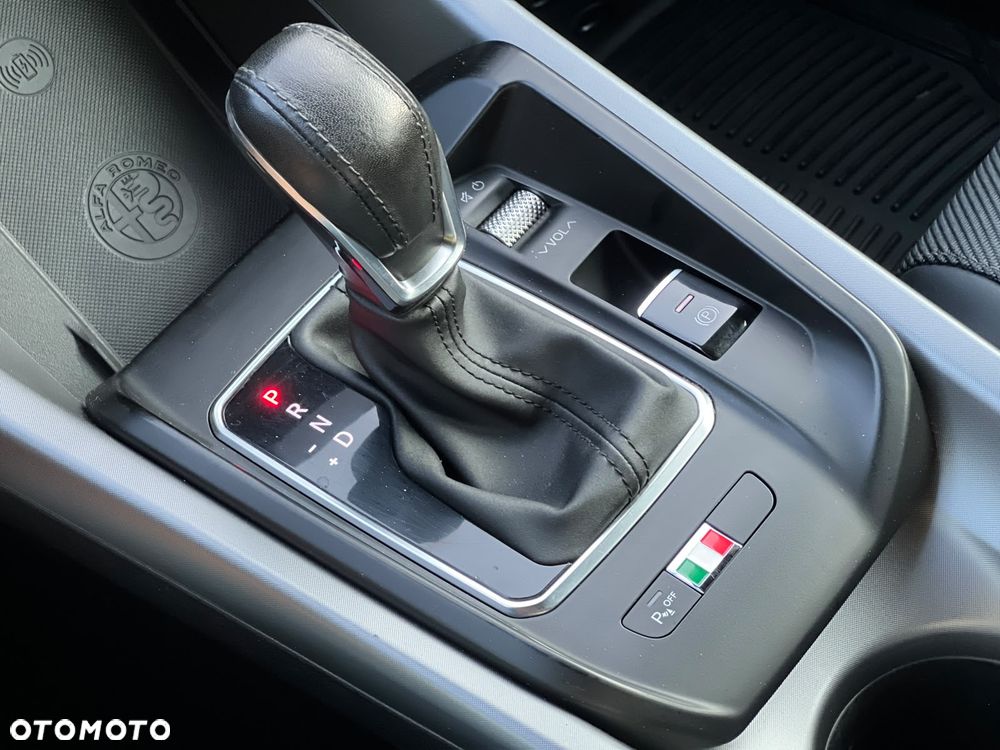Alfa Romeo Tonale 1.5 T4 GSE mHEV Edizione Speciale DCT - 34