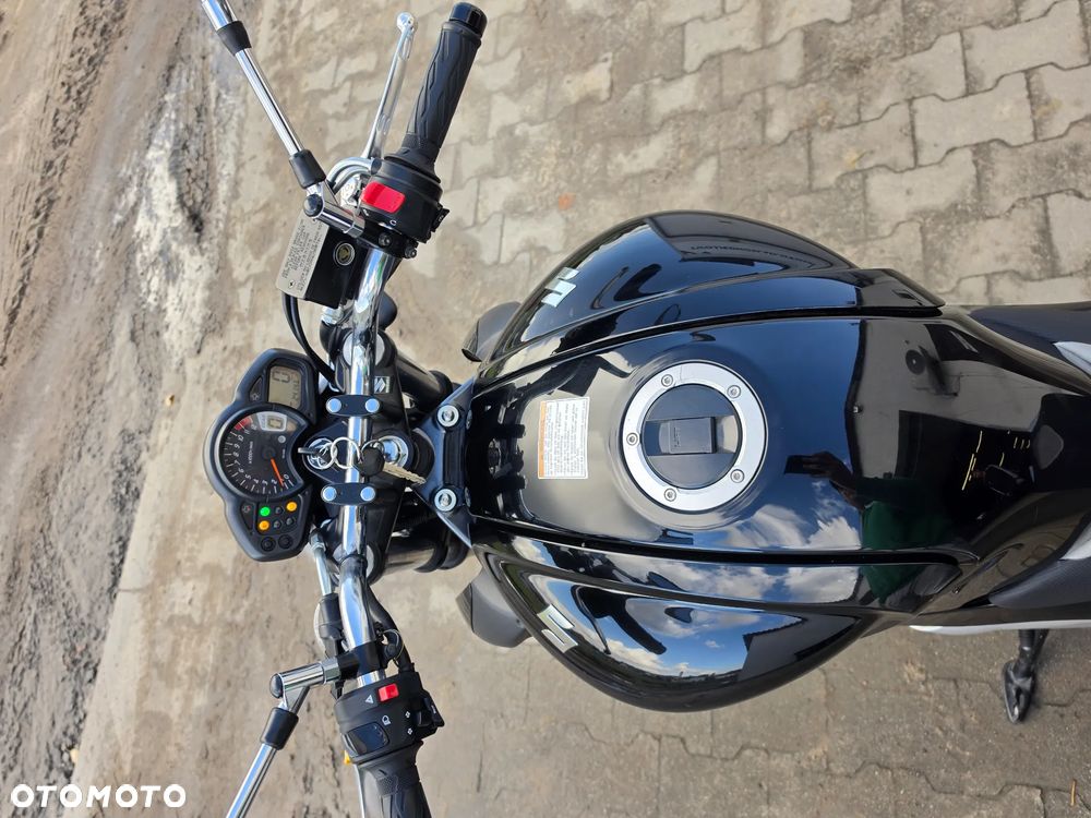 Suzuki Gladius - 33