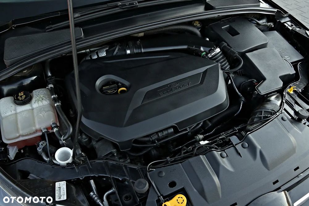 Ford Focus - 37