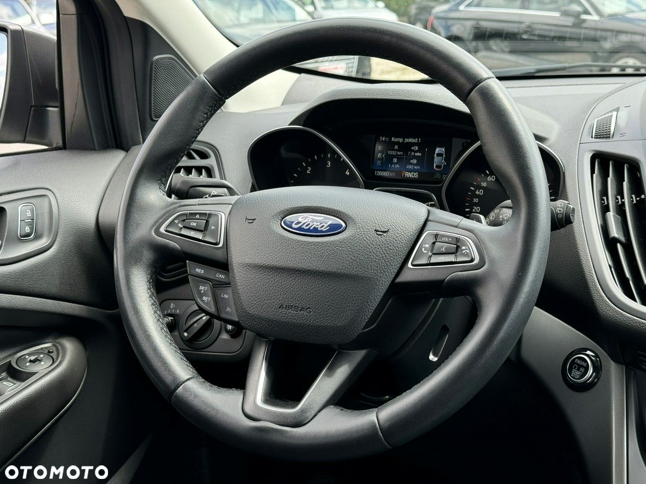 Ford Kuga - 28