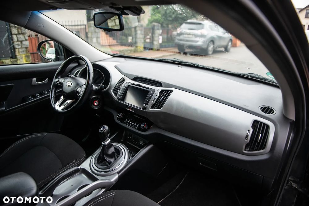 Kia Sportage 1.6 GDI 2WD Dream-Team Edition - 29