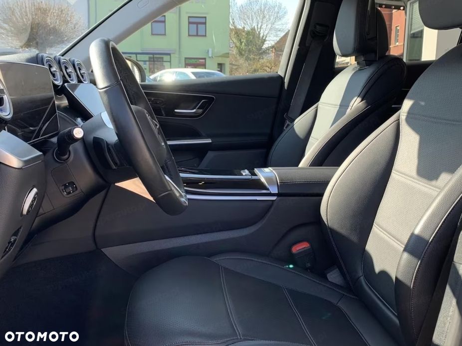 Mercedes-Benz GLC - 6