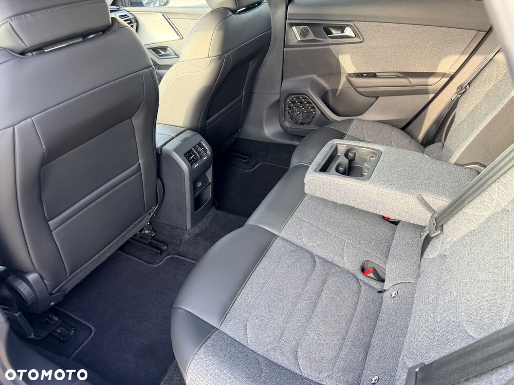 Citroën C5X 1.6 PHEV 225 Feel Pack EAT8 - 23