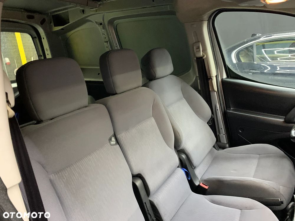 Peugeot Partner - 16