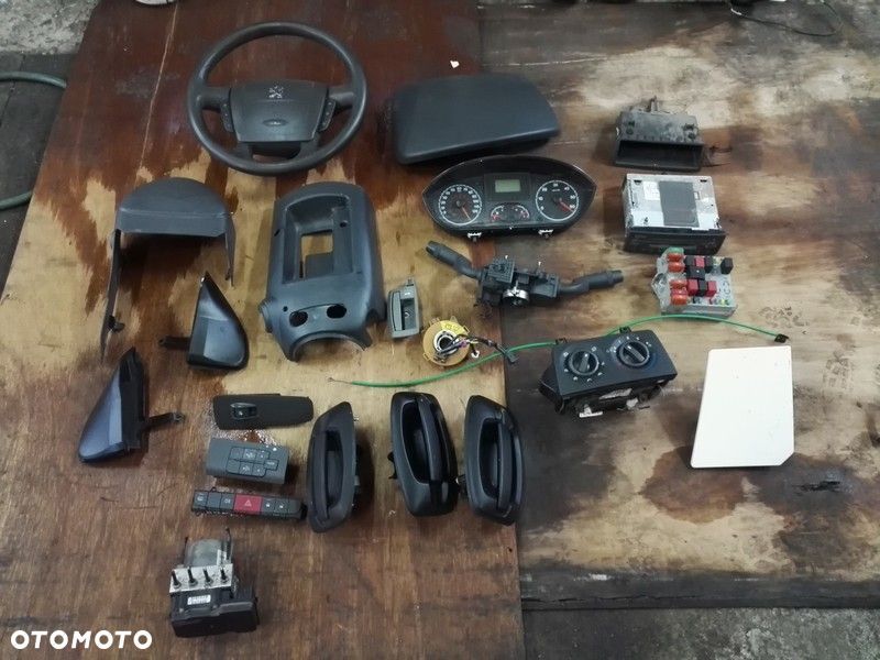 półka podsufitki ducato boxer jumper 06-11 kamera - 2