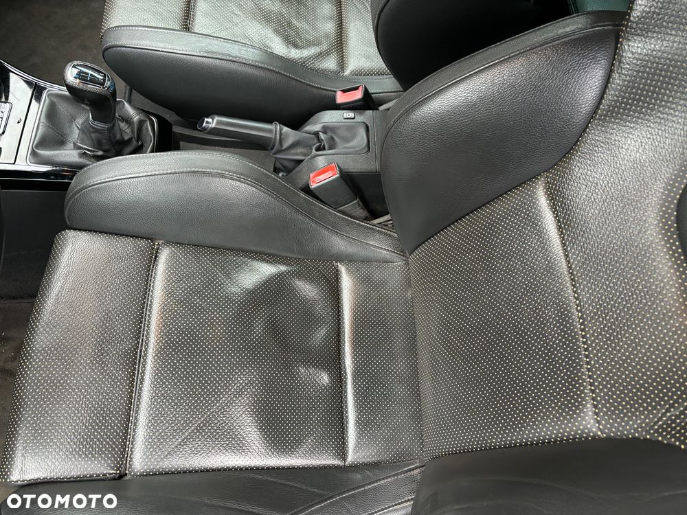 Opel Astra OPC Nürburgring Edition - 10