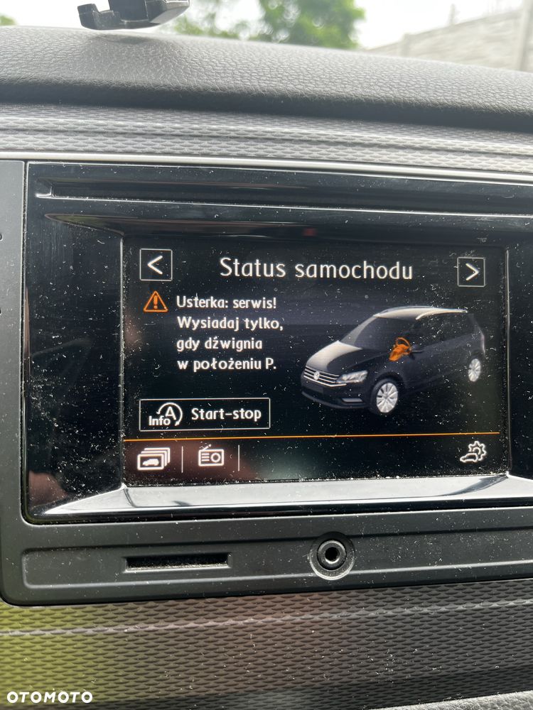 Volkswagen Golf - 6