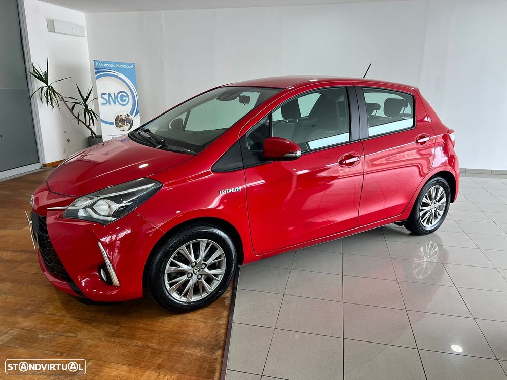 Toyota Yaris 1.5 HSD Comfort +P.Style+P.Techno - 18