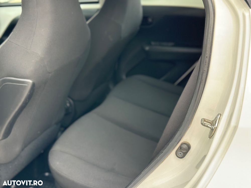 Toyota Aygo 1.0 VVY-I 5 usi X-play - 9