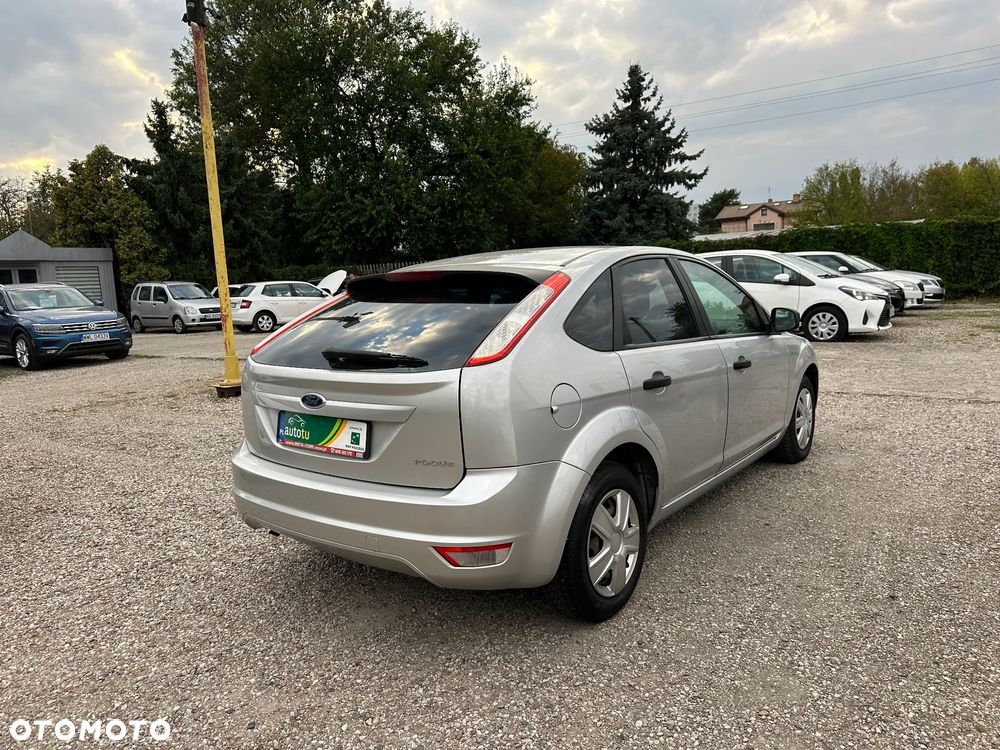 Ford Focus - 9