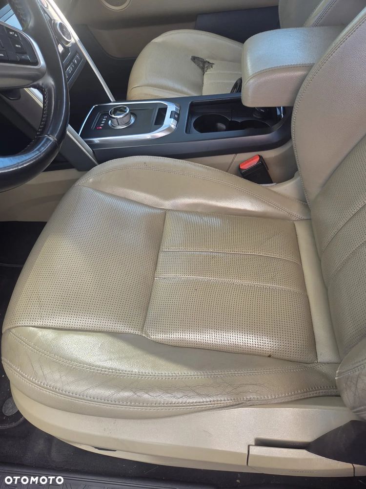 Land Rover Discovery Sport 2.0 TD4 SE - 19