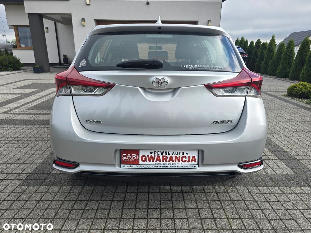 Toyota Auris 1.4 D-4D Active - 6
