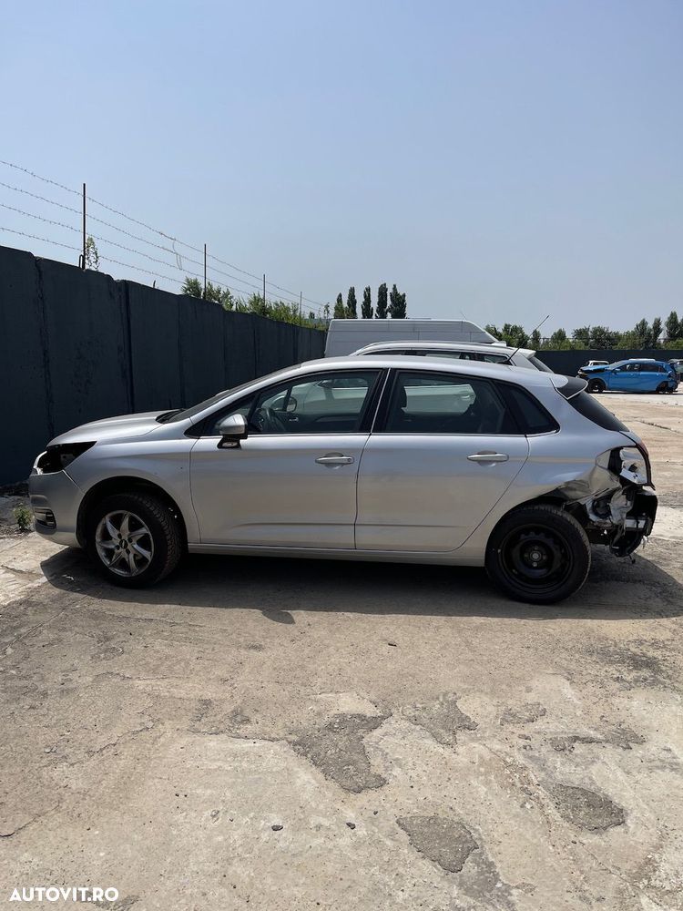 Dezmembrez Citroen C4 2014 1.4 95Cp - 4
