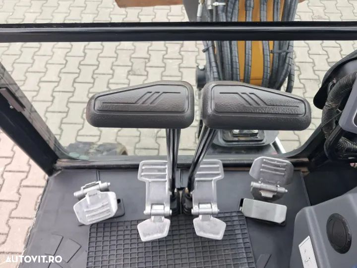 Sany sy26u miniexcavator cu doua cupe si lama tip buldozer - 20