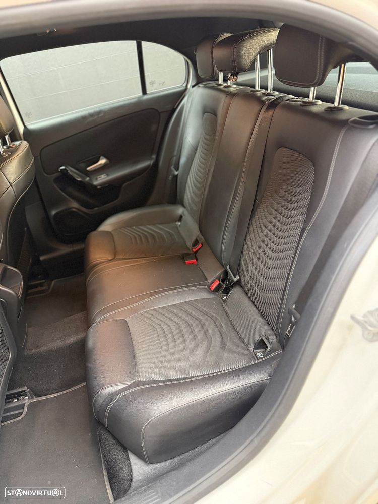 Mercedes-Benz A 180 d Style Plus Aut. - 11