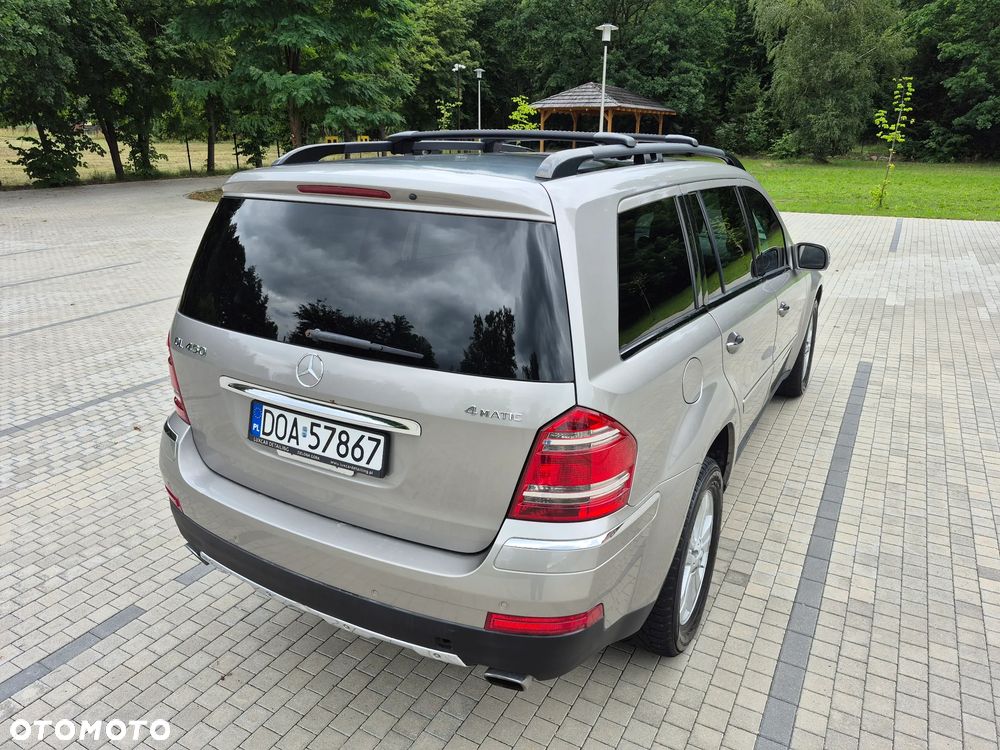 Mercedes-Benz GL 450 4Matic 7G-TRONIC - 8