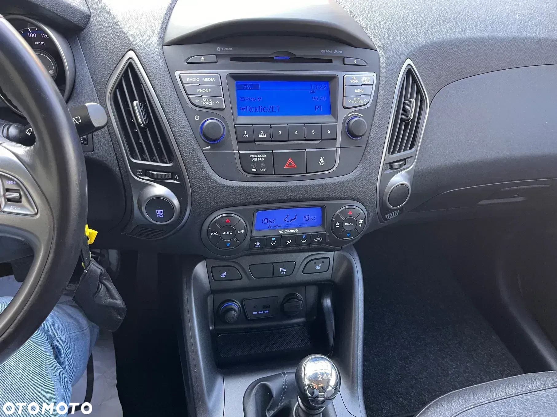 Hyundai ix35 1.6 2WD Fifa World Cup Edition - 17