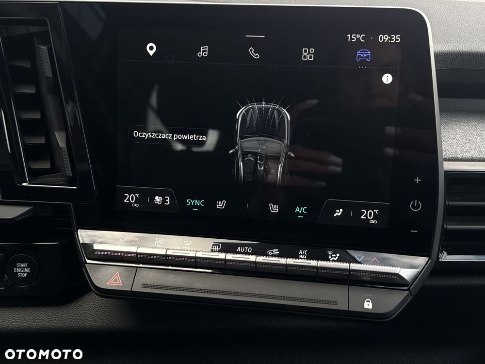 Renault Austral 1.3 TCe mHEV Evolution - 25