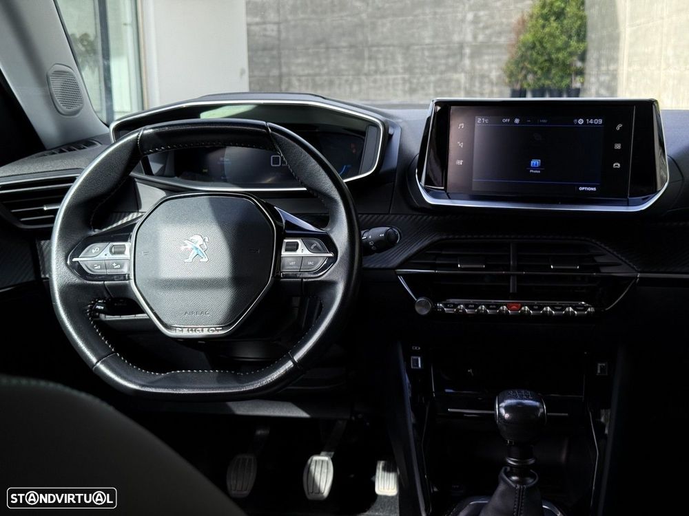 Peugeot 2008 1.2 PureTech Allure Pack - 20