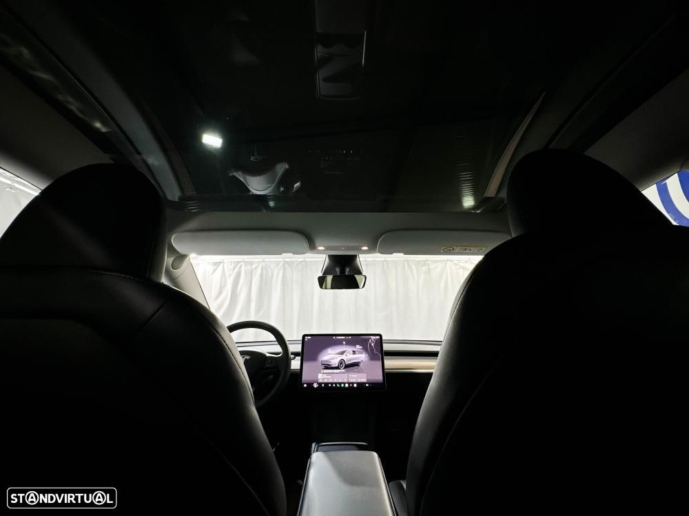 Tesla Model Y Long Range Dual Motor AWD - 30