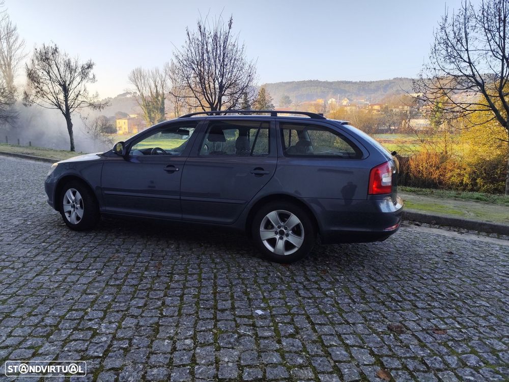 Skoda Octavia Break 1.6 TDi Ambition - 6